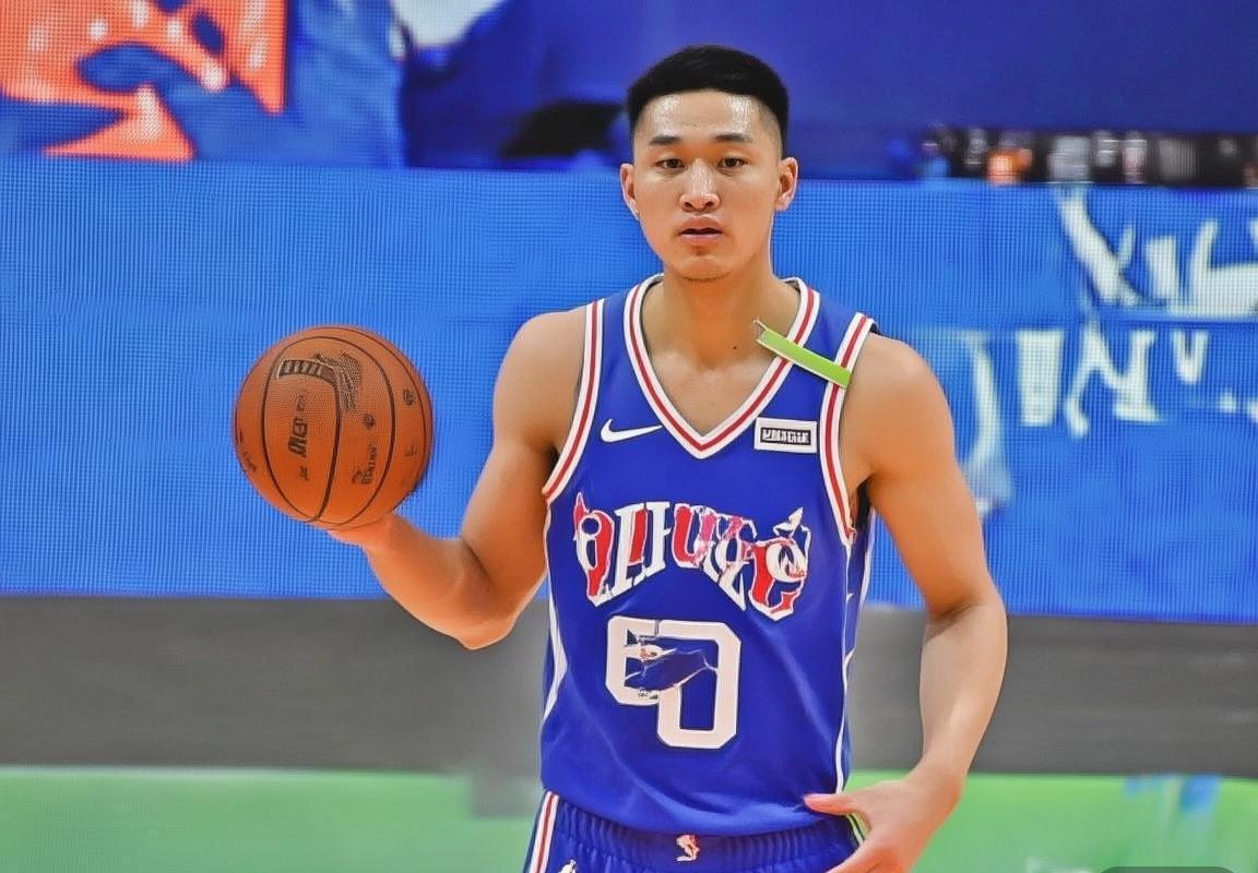 乔尔·恩比德：2023赛季NBA得分王之路与未来展望